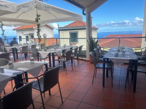 Restaurace v ubytování SOLMAR - Alojamento