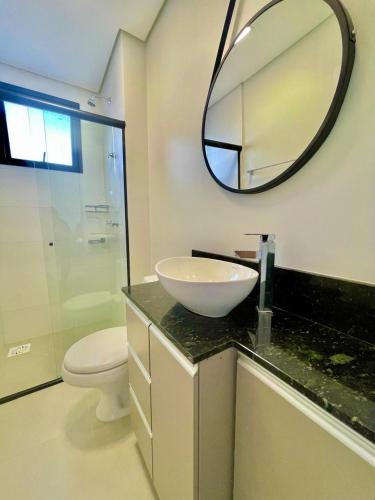 Phòng tắm tại Icon - Conforto e Comodidade- Melhor Localização de Chapecó