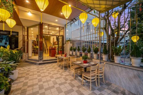 Εστιατόριο ή άλλο μέρος για φαγητό στο Bo Bo Homestay Hoi An