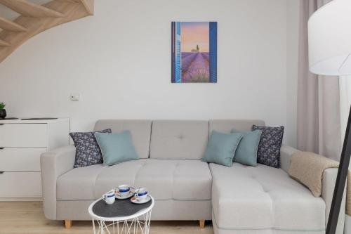 Dwupoziomowy Apartament z Parkingiem - Taras i Balkon - 3 Sypialnie by Noclegi Renters