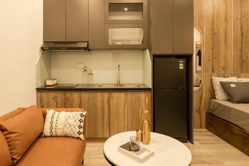 Postel nebo postele na pokoji v ubytování Homestay CHẤT-Self check,Kitchen,Free Laundry