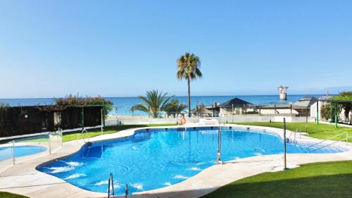 Banana Beach Front line beach III - EaW Homes