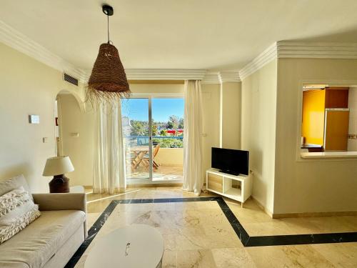 Banana Beach Front line beach III - EaW Homes