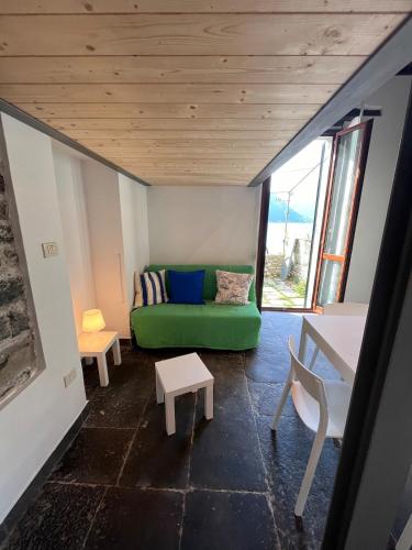 The little house on the shores of Lake Como in Nesso photo 2