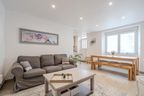 Et opholdsområde på Disney Cosy Cottage, 5 minutes Disneyland!