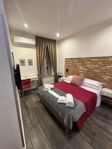 Trevi Contemporary Suite