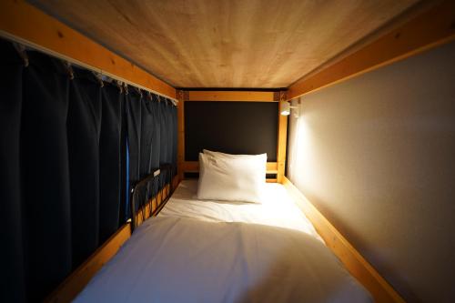 Hotel iemirai SHINJUKU 3min train ride to Shinjuku Station