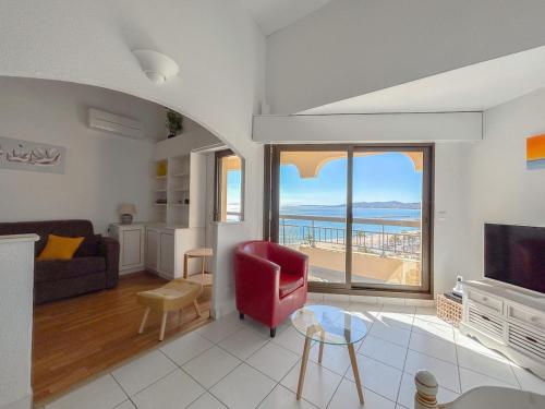 Appartement vue mer et front de mer avec terrasse