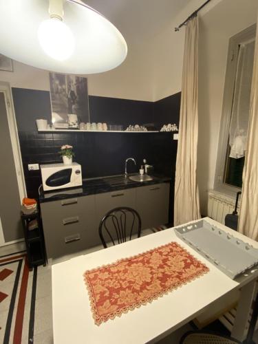 Una cocina o zona de cocina en A4
