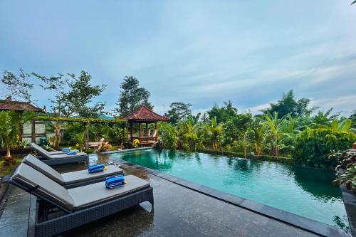 Bazén v ubytování Villa Pastiny Santy Sidemen nebo v jeho okolí