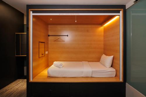 Ένα ή περισσότερα κρεβάτια σε δωμάτιο στο The Bed Bukit Bintang