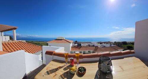 Beachfront Apartment with Rooftop Terrace - Manilva - La Duquesa