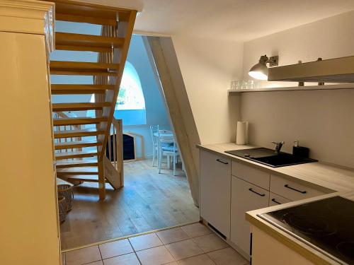 Η κουζίνα ή μικρή κουζίνα στο Bernstein