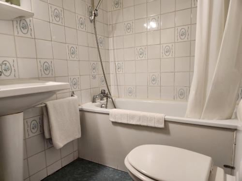 Gallery image of chambre1 in Fontenay-le-Comte