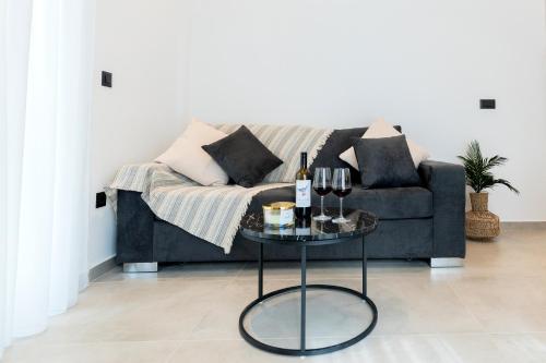 Alter Ego Cozy Corner