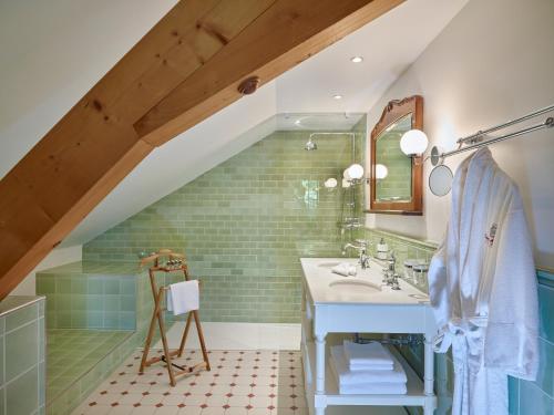 Koupelna v ubytování Grandhotel Giessbach
