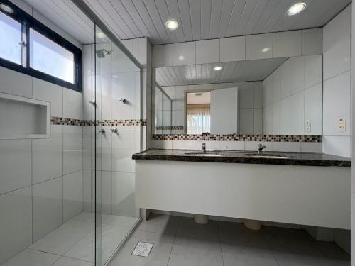 Et badeværelse på Apto Aquaville Resort 3