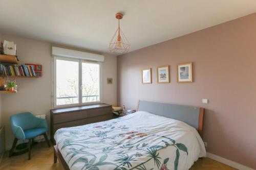 Photo de la galerie de l'établissement Family apt of 102 m2 in the heart of the 19th, à Paris