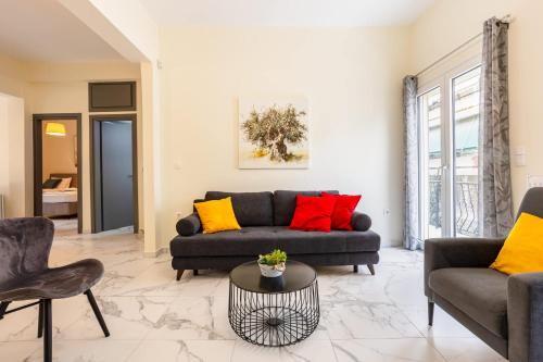 Zografou Bright Getaway - Athens City Escape