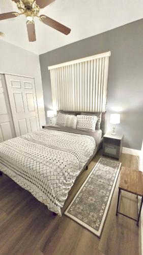 Charming family retreat with Pool & Amenities Disney & top Attractions photo 16