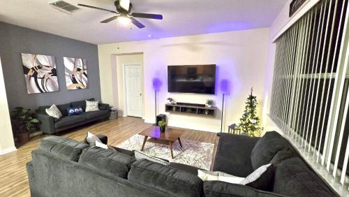 Charming family retreat with Pool & Amenities Disney & top Attractions photo 74