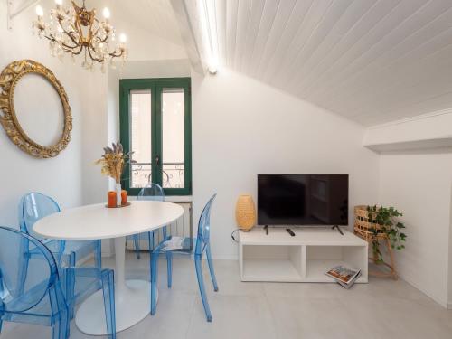 I Host Apartment - Jenner 14