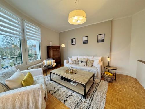 Le Capitaine Maignan, Centre de Rennes