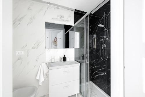 Apartments Florence - Frescoes Elegance