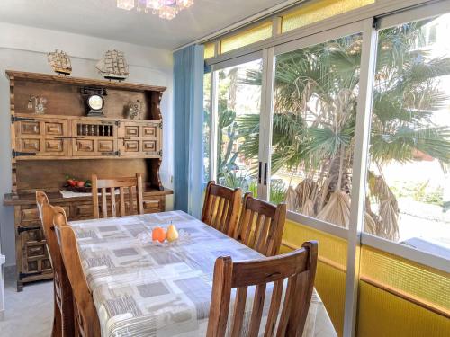 Apartment Don Lorenzo by Interhome