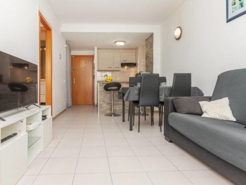 Apartment Catalunya 92-8 by Interhome
