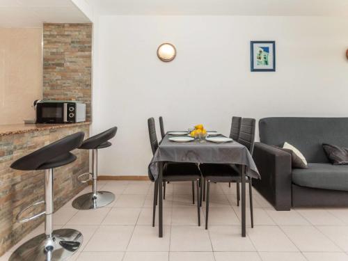 Apartment Catalunya 92-8 by Interhome