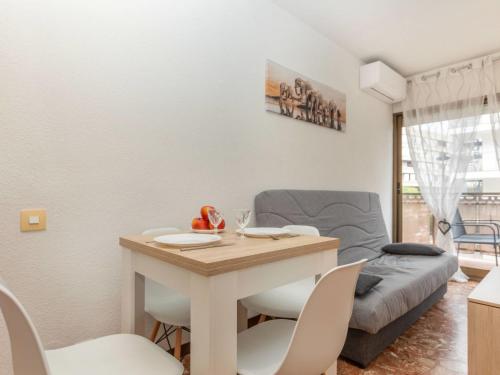 Apartment Casalmar by Interhome