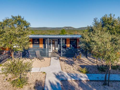 Loodusmaastik puhkemaja lähedal