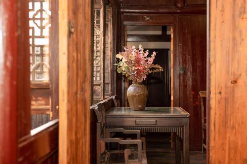 Gambar di galeri bagi GardeninG di Suzhou