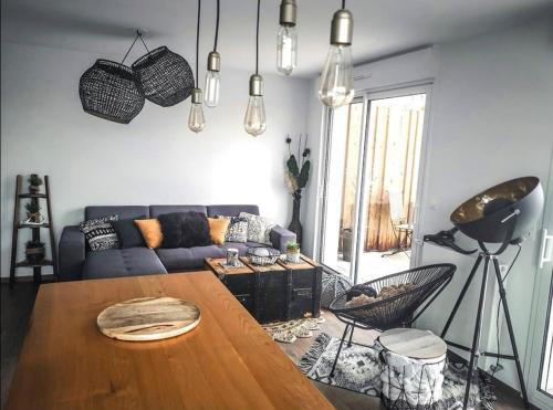 APP 25 Appartement contemporain lumineux avec terrasse