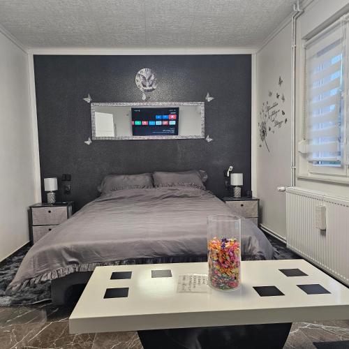 ENA 1&2 - BIG free parking , central heating