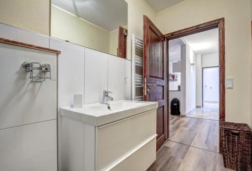 Kuchyň nebo kuchyňský kout v ubytování Residenz Bellevue