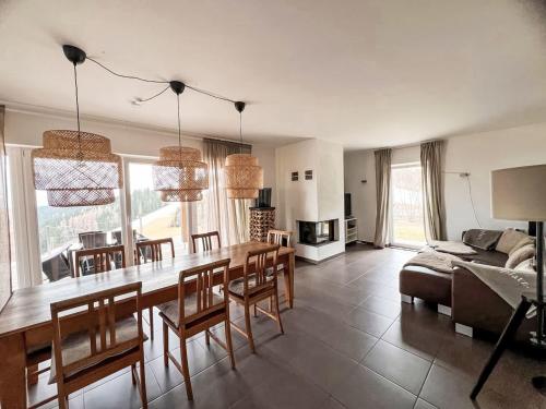 Posezení v ubytování Apartment Simonhöhe Kärntentraum-1 by Interhome