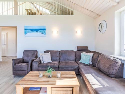 O zonă de relaxare la Holiday Home Sternschnuppe by Interhome