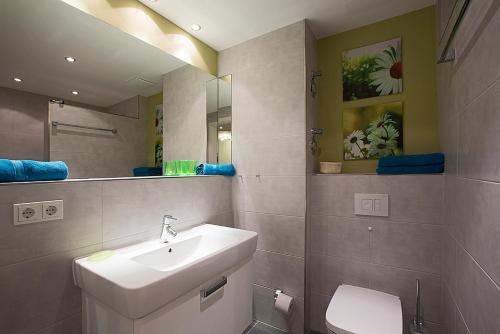 Ένα μπάνιο στο Residenz am Balmer See - BS 05 mit Wellnessbereich