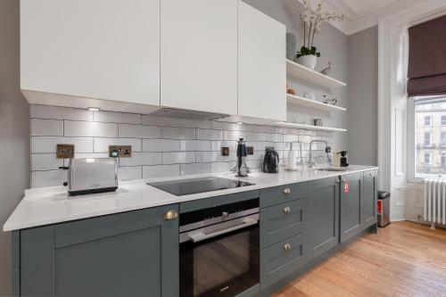 Destiny Scotland - Distillers House photo 60