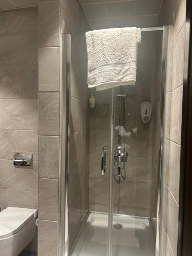 Ένα μπάνιο στο Studio,atMirage