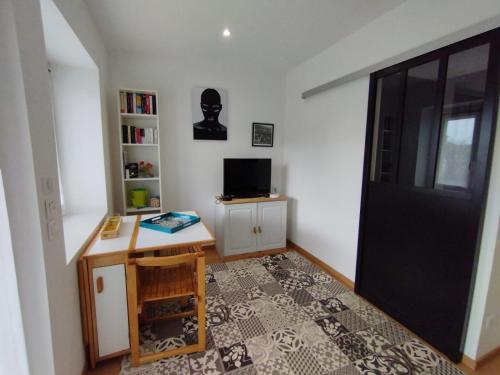 Φωτογραφία από το άλμπουμ του 1 Chambre d'hôtes Chante-coucou σε Onet le Château