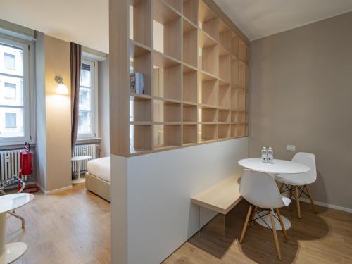 Central & Modern Porta Vittoria-Duomo apartments by Rentopolis