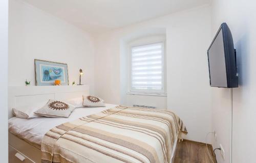 2 Bedroom Lovely Apartment In Rijeka