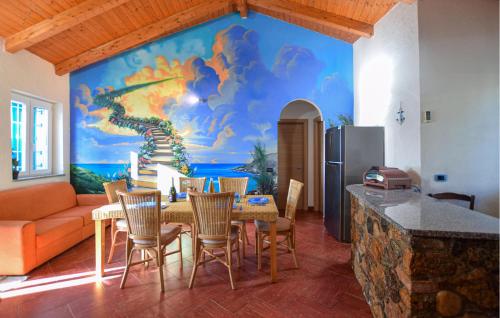 Khu vực ghế ngồi tại 4 Bedroom Lovely Home In Ricadi