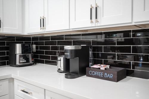 Dapur atau dapur kecil di Luxury Retreat The Vegas Edition