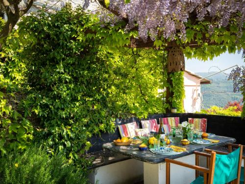 Zahrada ubytování Holiday Home Bellissimi - DOL280 by Interhome