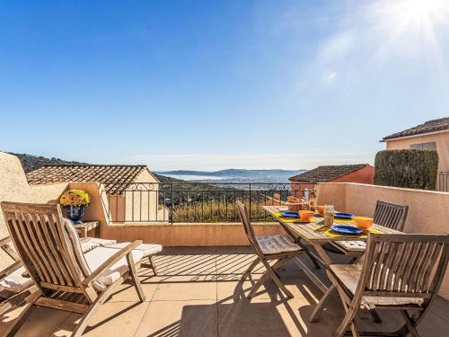 Apartment Village de Silhouette-6 by Interhome