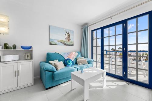 Perla Atalaya Sea View Apartment with Stunning Terrace